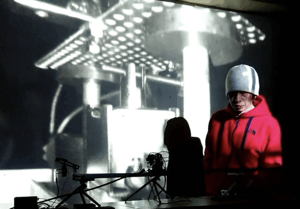 30周年記念インストア・イベント - 佐藤実 / 菊地良博ライヴ 3 佐藤実ポートレイト